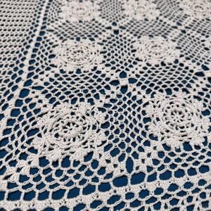 RARE Vintage handmade 3D rosette crochet Queen bedspread scalloped Cottagecore